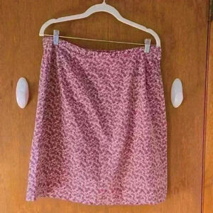 Mossimo brand pink & green floral skirt size 16.